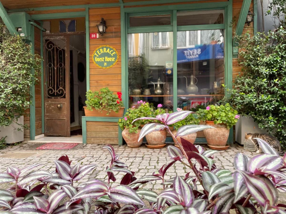 Terrace Guesthouse Istanbul Exteriör bild
