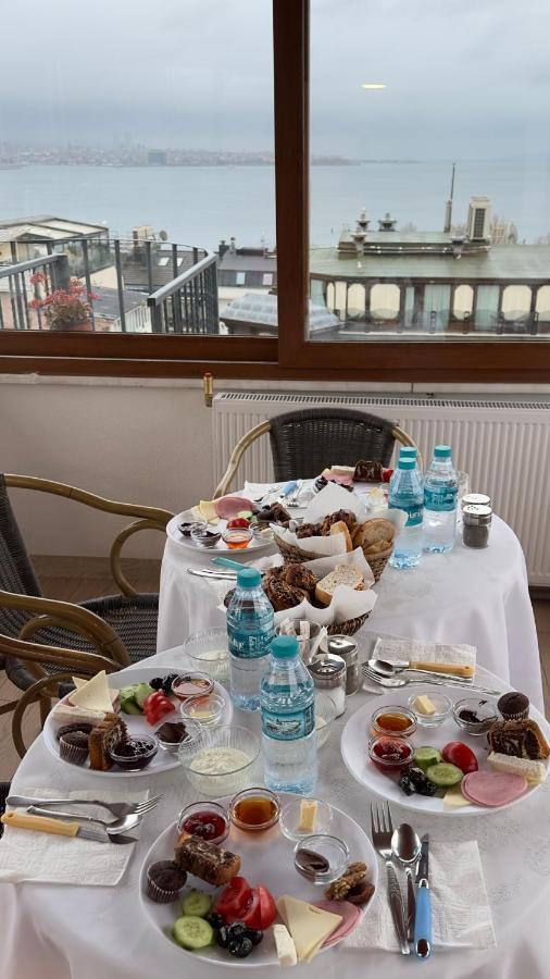 Terrace Guesthouse Istanbul Exteriör bild