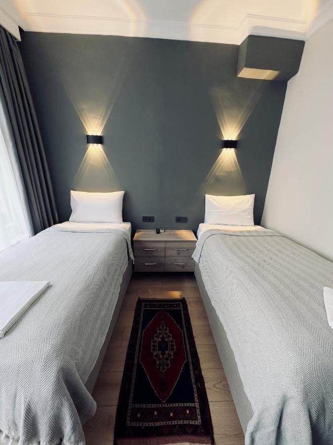 Terrace Guesthouse Istanbul Exteriör bild