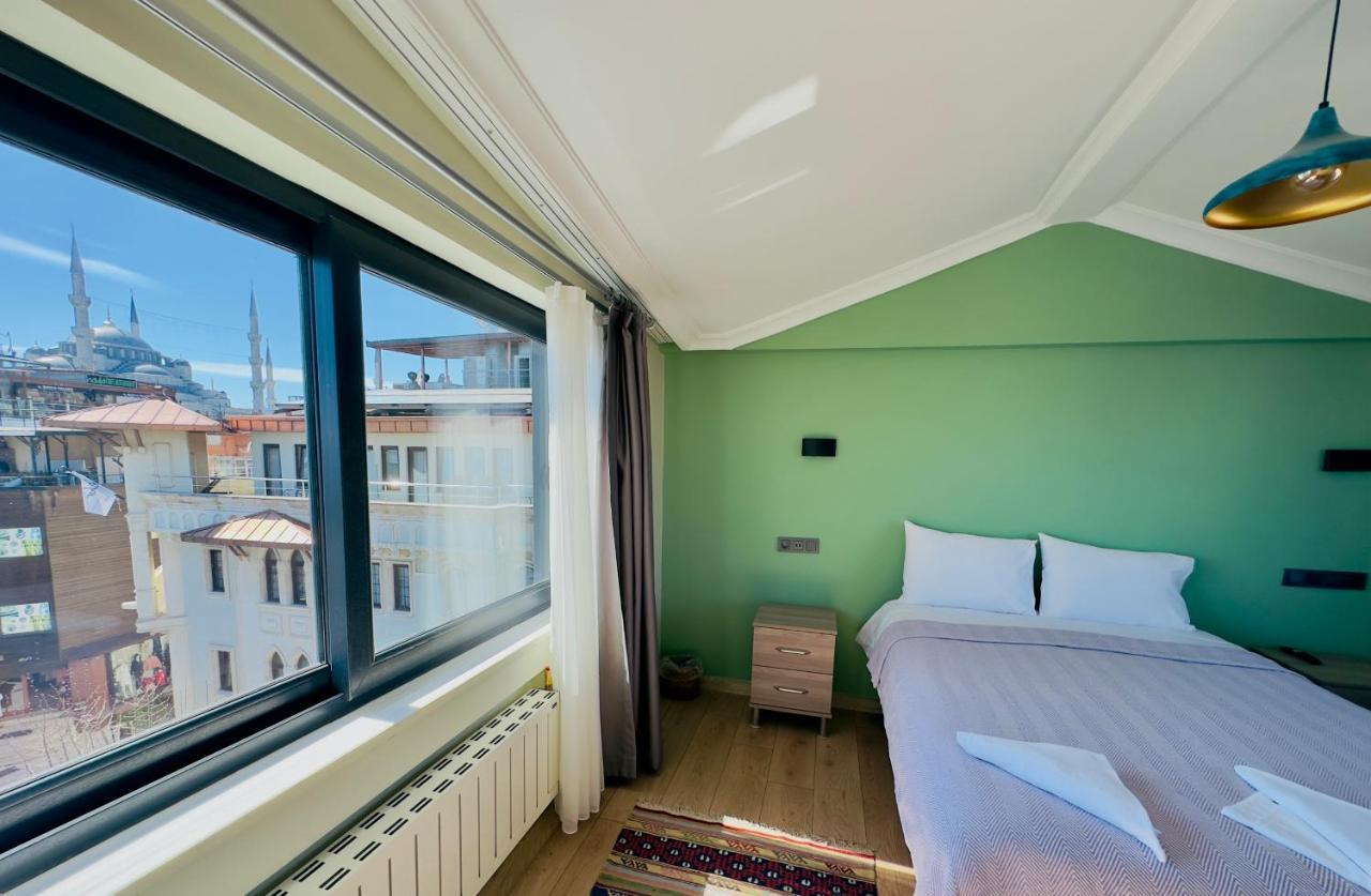 Terrace Guesthouse Istanbul Exteriör bild