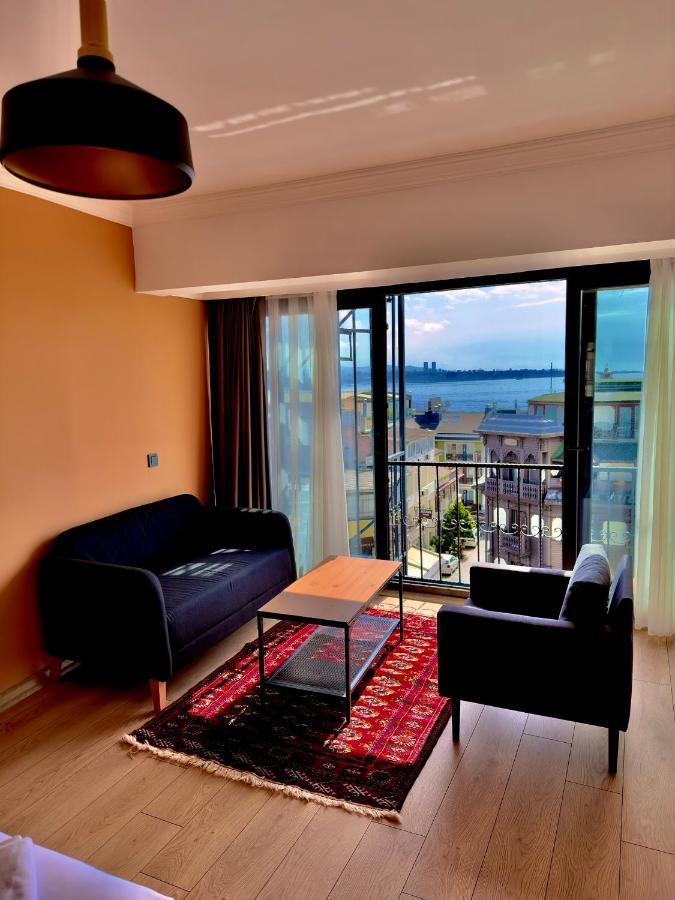 Terrace Guesthouse Istanbul Exteriör bild